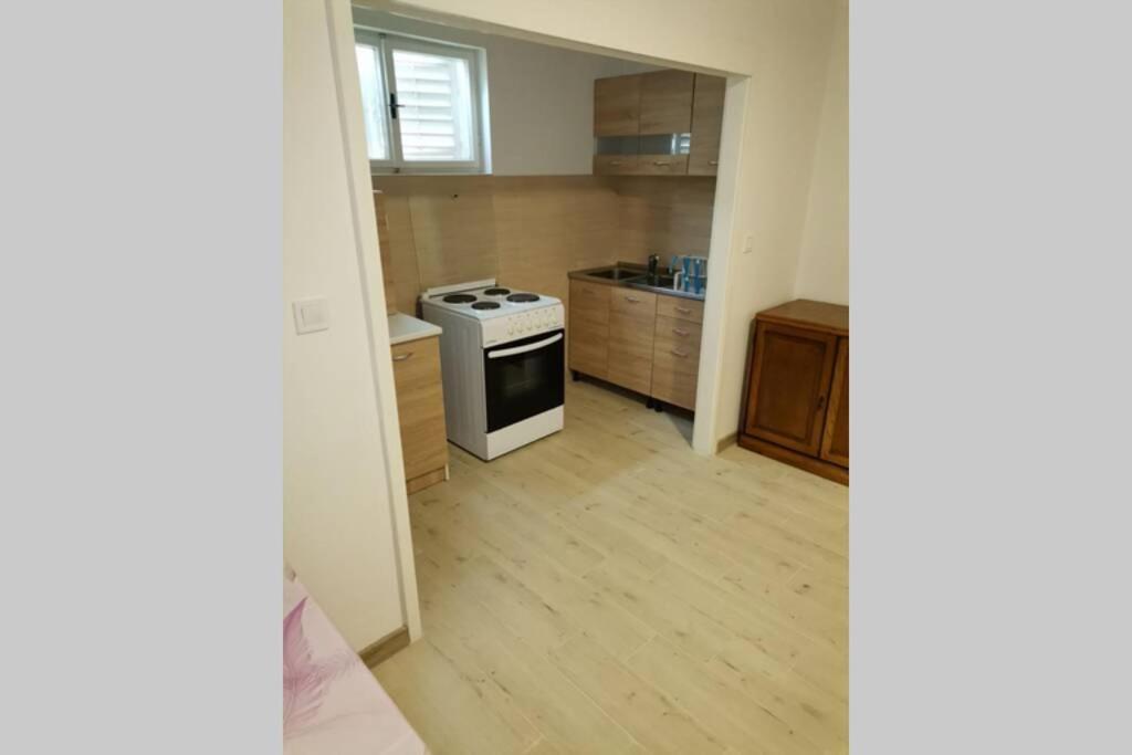 Apartman Danica Herceg Novi Exteriér fotografie
